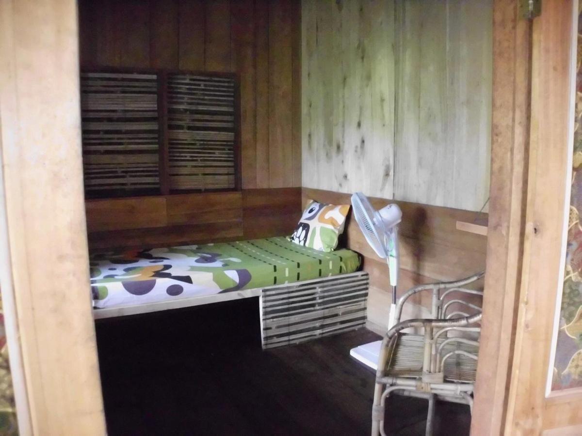 Bed and Breakfast C Point Krui Экстерьер фото